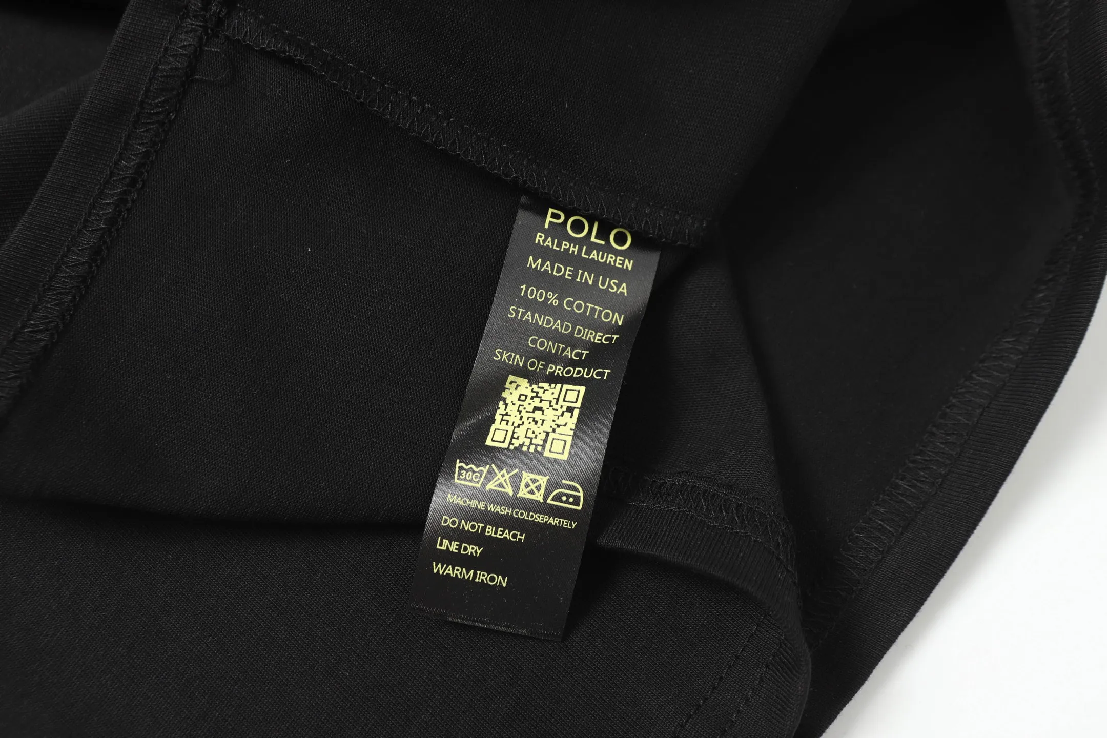 P130 Style number: A005 [Ralph Lauren classic printed round neck basic short-sleeve] Bar ✅270g double yarn fabric, custom-woven and dyed threads ✅Original sticker Scan the QR code to enter the official website ✅Large version, loose and stylish, can wear up to 210 pounds Color: black, white, navy blue, gray sky blue Size: S-XL